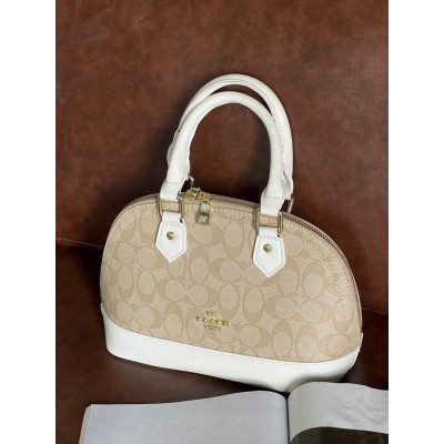Сумка жіноча Coach Mini Sierra Satchel бежево-білий через плече Коуч Сумка жіноча Coach Mini Sierra Satchel бежево-білий через плече Коуч