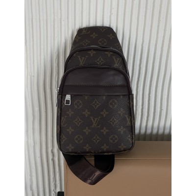 Чоловіча сумка слінг месенджер Louis Vuitton через коричневий плече Луї Віттон Чоловіча сумка слінг месенджер Louis Vuitton через коричневий плече Луї Віттон