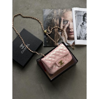 Сумка жіноча клатч через плече Chanel Classic Шанель рожевий міні Сумка жіноча клатч через плече Chanel Classic Шанель рожевий міні