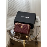 Сумка жіноча клатч Chanel Classic Lambskin Pearl Crush Vanity Bag Premium бордовий класичний Шанель