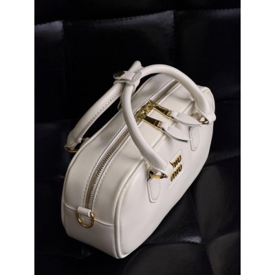 Сумка жіноча Miu Miu Arcadie Leather білий класичний через плече крос боді Міу Міу