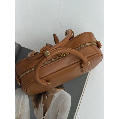 Сумка жіноча Miu Miu Arcadie Leather карамельний класичний через плече крос боді Міу Міу