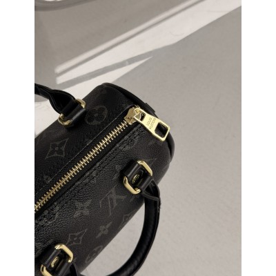 Женская сумка Louis Vuitton Nano Speedy mini бочонок черный через плече Луи Виттон