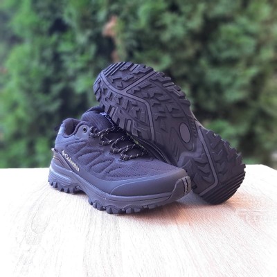 Columbia GORE-TEX чорні з білим, Розмір 41