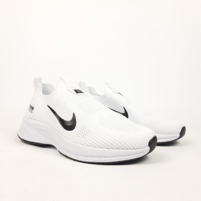 Nike Shield Running Zoom белые с черным, Размер 39