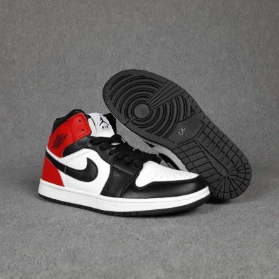 Nike Air Jordan 1 білі з чорним і червоним, Розмір 36