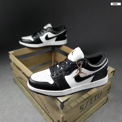 Nike Air Jordan белые с черным, Размер 44