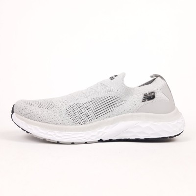 New Balance тапкі мокасіни сліпони світло сірі, Розмір 44 New Balance тапкі мокасіни сліпони світло сірі, Розмір 44