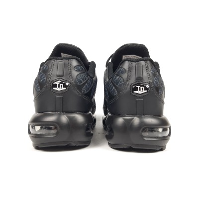 Nike Air Max TN plus сірі з чорним та білим, Розмір 41