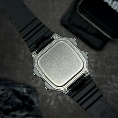 Casio AE-1300WH-8A