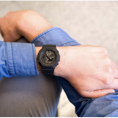 Casio GA-B2100-1A1