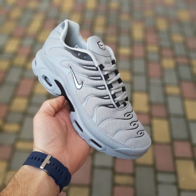 Nike Air Max Plus TN сірі SIN, Розмір 43