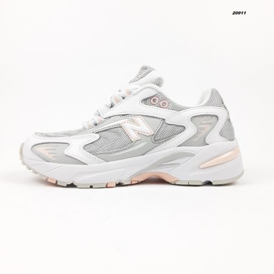 New Balance 725 білі з сірим та пудрой, Розмір 37 New Balance 725 білі з сірим та пудрой, Розмір 37