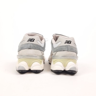 New Balance 9060 сірі червоний язик, Розмір 38