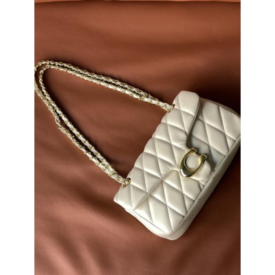 Женская сумка клатч Coach Butik молочный Коуч на плечо