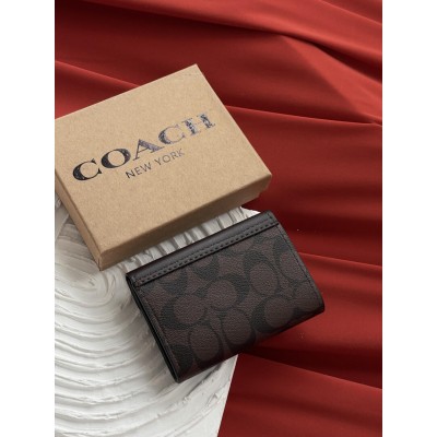 Гаманець жіночий Coach шоколадний з невеликою коробкою Коуч