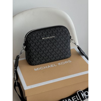 Сумка жіноча Michael Kors крос-боді 2 в 1 Майкл Корс чорний Сумка жіноча Michael Kors крос-боді 2 в 1 Майкл Корс чорний