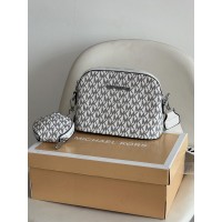 Сумка женская  Michael Kors кросс-боди 2 в 1 Майкл Корс белый