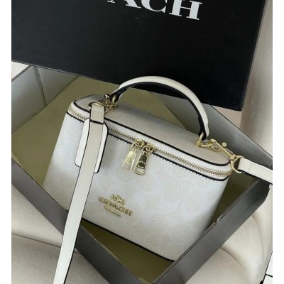 Сумка женская Coach Ava Crossbody Bag белый через плече Коуч кросс боди Сумка женская Coach Ava Crossbody Bag белый через плече Коуч кросс боди