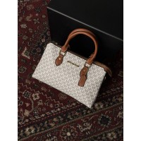Жіноча сумка Michael Kors Crossbody через молочне плече Майкл Корс