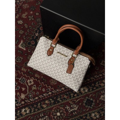 Жіноча сумка Michael Kors Crossbody через молочне плече Майкл Корс Жіноча сумка Michael Kors Crossbody через молочне плече Майкл Корс