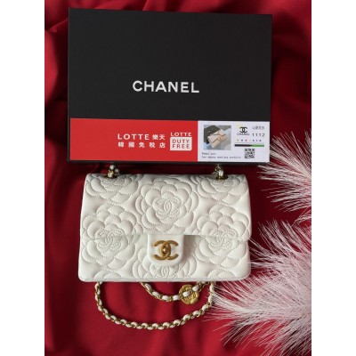 Сумка жіноча клатч через плече Chanel Classic Double Flap Bag Camellia PREMIUM Шанель білий золото Сумка жіноча клатч через плече Chanel Classic Double Flap Bag Camellia PREMIUM Шанель білий золото
