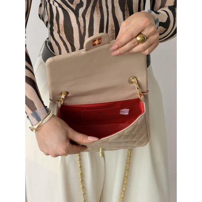 Клатч жіночий сумка Chanel Mini Lambskin Coco Charms Rectangular Classic через плече бежевий Шанель маленька