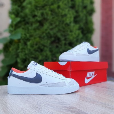 Nike blazer low білі з чорним з помаранчевим, Розмір 42