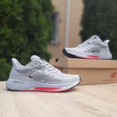 New Balance Fresh Foam 880 сірі з червоним, Розмір 43