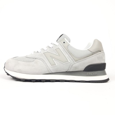 New Balance 574 светло серые с черным, Размер 45 New Balance 574 светло серые с черным, Размер 45