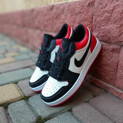Nike Air Jordan 1 low Білі з чорним та червоним, Розмір 37