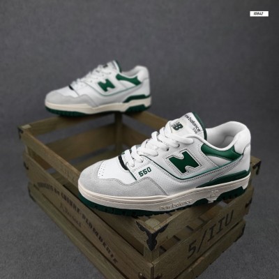 New Balance 550 белые с зеленым, Размер 44