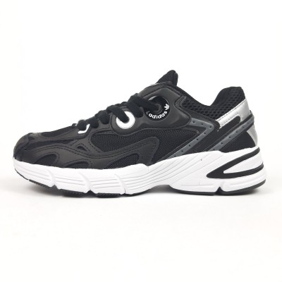 Adidas Astir чорні на білій, Розмір 38 Adidas Astir чорні на білій, Розмір 38