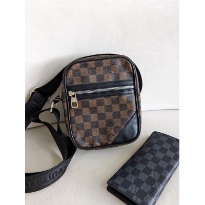 Мужская сумка месенджер Луи Виттон через плечо коричневый в клетку Louis Vuitton Мужская сумка месенджер Луи Виттон через плечо коричневый в клетку Louis Vuitton