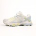 Asics Gel Kahana 8 білі з блакитним та жовтим, Розмір 37
