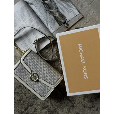Сумка жіноча Michael Kors крос-боді білий Jessie Small Signature Crossbody Bag Майкл Корс Сумка жіноча Michael Kors крос-боді білий Jessie Small Signature Crossbody Bag Майкл Корс