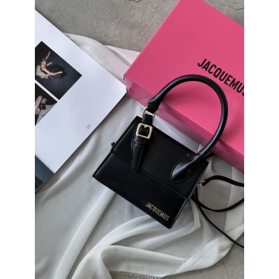 Сумка жіноча Jacquemus Le Chiquito Moyen Boucle Premium чорний Жакмюс Сумка жіноча Jacquemus Le Chiquito Moyen Boucle Premium чорний Жакмюс