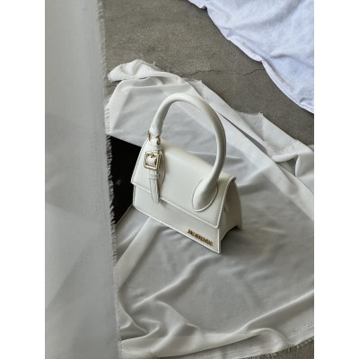 Сумка жіноча Jacquemus Le Chiquito Moyen Boucle Premium білий Жакмюс