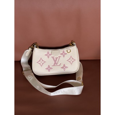 Жіноча сумка Louis Vuitton Bolsa Easy Pouch On Strap молочний клатч через плече Жіноча сумка Louis Vuitton Bolsa Easy Pouch On Strap молочний клатч через плече