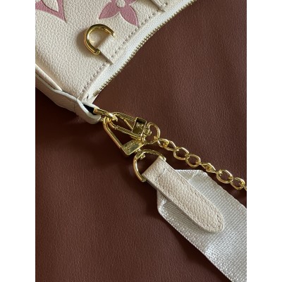 Жіноча сумка Louis Vuitton Bolsa Easy Pouch On Strap молочний клатч через плече
