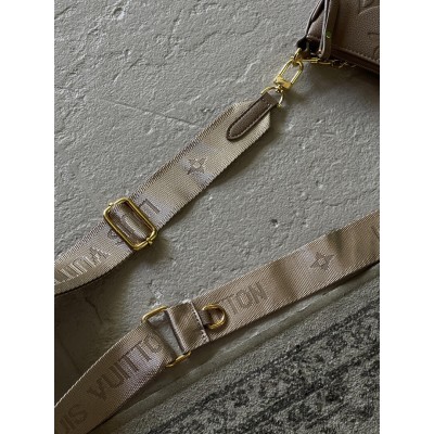 Жіноча сумка Louis Vuitton Bolsa Easy Pouch On Strap бежевий клатч через плече