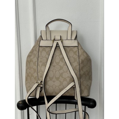 Жіночий рюкзак Coach Kleo Backpack Коуч Клео