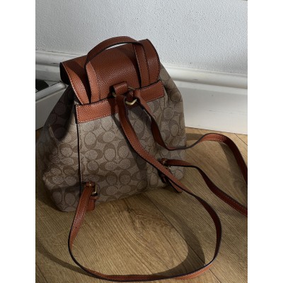 Жіночий коричневий рюкзак Coach Kleo Backpack Коуч Клео
