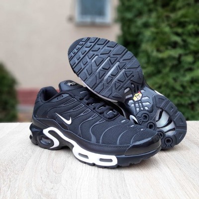 Nike Air Max Plus TN чорні з білим SIN, Розмір 40