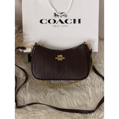 Жіноча сумка Coach Teri Shoulder Bag With Quilting шоколадний через плече Коуч Тері Жіноча сумка Coach Teri Shoulder Bag With Quilting шоколадний через плече Коуч Тері
