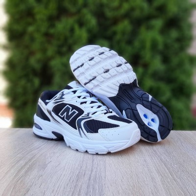 New Balance 530 чорні з білим, Розмір 40