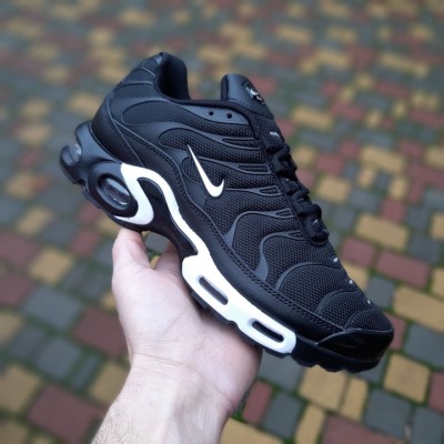 Nike Air Max Plus TN чорні з білим SIN, Розмір 40