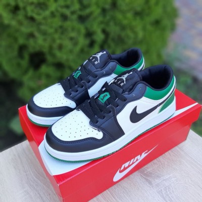 Nike Air Jordan 1 low білі з чорним і зеленим, Розмір 44
