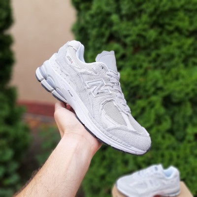 New Balance 2002R Protection Pack світло сірі, Розмір 41