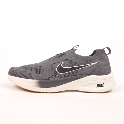 Nike FREE Run тапкие мокасины слипоны темно серые, Размер 39